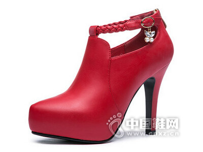 ������2016��ͷ���ˮ�굥Ь