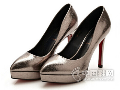 ����2016ǳ�ڷ�ˮ̨ϸ���߸�Ь