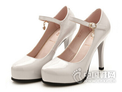 ����2016����ǳ����Ů�߸�Ь