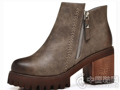 �濨ܽŮЬ2016�ﶬ���¿��Ʒ