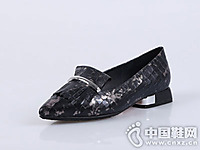 ��ŷĦ��2016�ﶬǳ�����е�Ь�¿�