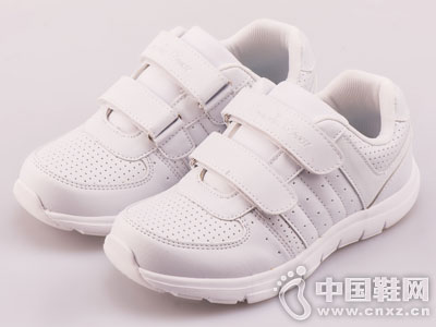 �ļ���ͯЬ2016�ﶬ�¿�����ͯ�˶�Ь