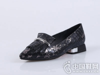 ��ŷĦ��2016�ﶬǳ�����е�Ь�¿�