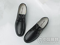 ŷ�ױ�2017�����ճ���Ƥ�Ͱ��ЬӢ����Ь