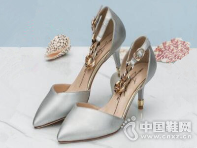 ׿ʫ��2017�ļ���ͷ�߸���ЬŮ�۴�����ϸ��ŮЬ