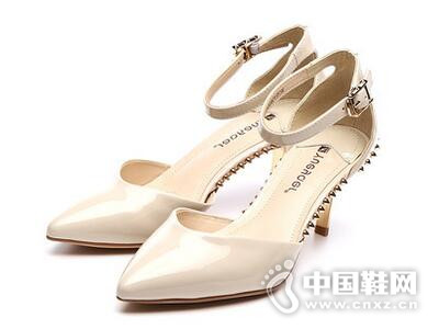 ��ѿ��2017��ͷ�п�Ů��Ь