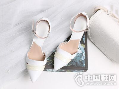 2017������Ƥ��ƤŮ�߸�Ь