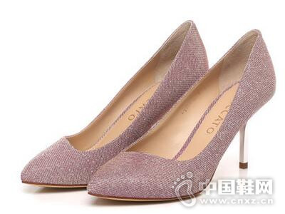 ˼��ͼ2017��Ƭ���߸�����Ů��Ь