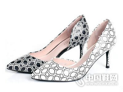 ����ʫ2017ţƤϸ�߸�Ů��Ь