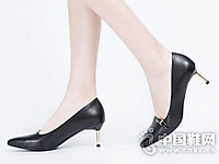 ǧ�ٶ�2017��Ʒ��Ƥ��Լͨ��ϸ�߸�Ů��Ь