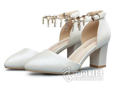 �����2017�ָ���ͷŮЬ