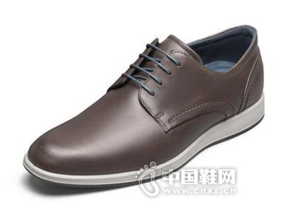 ����2017������װ��Ь