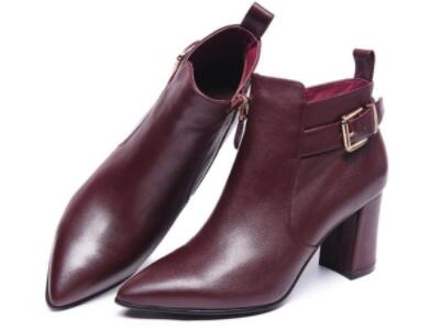 ������ƷŮЬƷ�Ƽ���