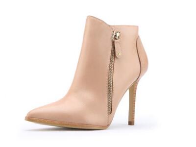 �����ͷ�2017ϸ�߸���ͷŮѥ