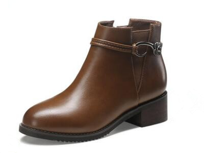 ׿ʫ��2017��ŷ��Բͷ��Ƥ����ͨ���ж���ѥŮ