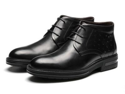 ɭ��2017��ʱ�д󷽵͸��е�ѥ