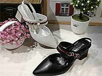 2018�����¿�ŮЬ