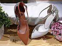 2018�����¿�ŮЬ