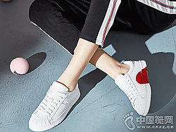 2018�¿�ٴ�����Ь�ɸ��׽���ŮЬ