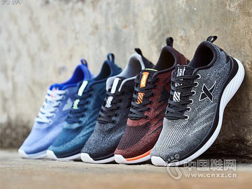 2018���ز��˶�Ь�¿���Ь��Ʒ