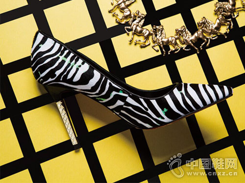 ����ūЬ��2018�¿�߸�Ь��Ʒ