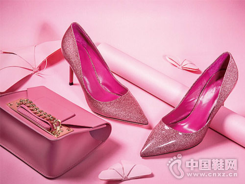 ����ūЬ��2018�¿�߸�Ь��Ʒ