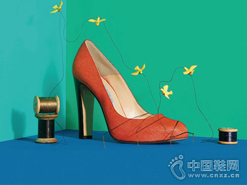 ����ūЬ��2018�¿�߸���Ь��Ʒ