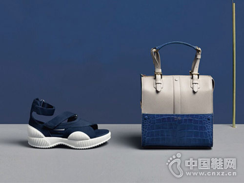 ����ūЬ��2018�¿�����Ь��Ʒ