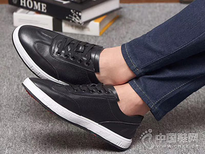 ŷά˼��Ь2018����ƤЬ�¿�