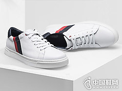 ʥ٤����ŮЬ2018�¿������а�Ь