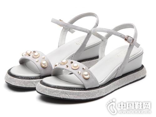 2018��˼ͼŮЬ�¿��¸���Ь