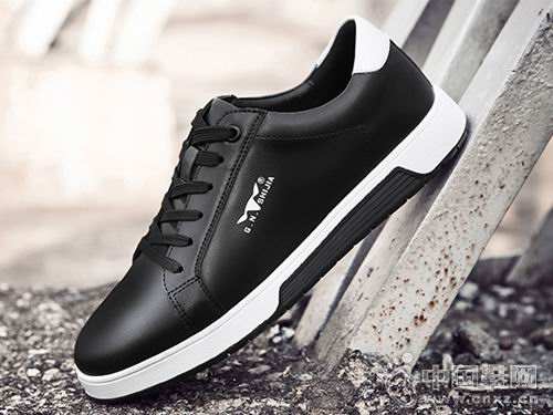 ��ţ��������Ь2018�¿����е�Ь