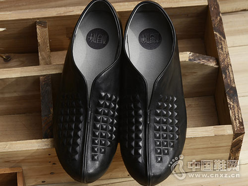 �����Ƥ��Ь2018�¿�����Ь