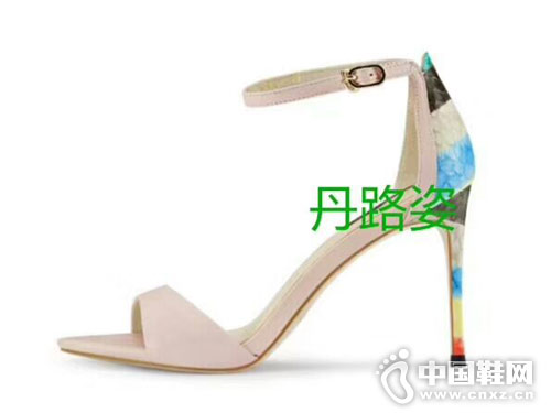 ��·��ŮЬ2018�¿�߸���Ь