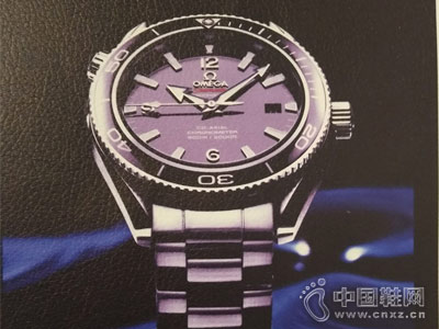 ��ݸ����ʵҵЬ��Ƥ���ӡ��Ʒͼ