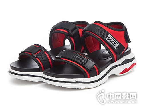 ����ŮЬ2018�¿��˶�������Ь