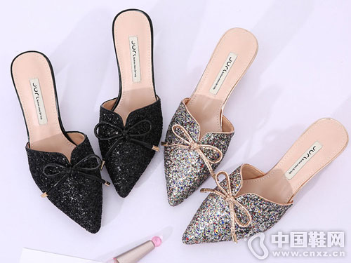 ����ŮЬ2018�����¿��յ�Ь