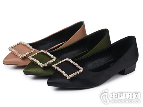 ��¶ʱ��ŮЬ2018ƽ����Ь