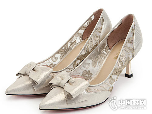 ���ŮЬ2018�¿�߸���Ь