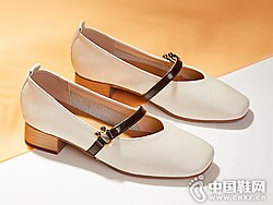 ������ŮЬ2018�¿�͸���Ь