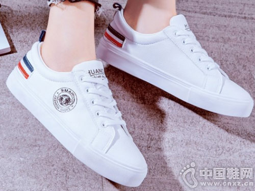 ΰɭŮЬ2018�¿�С��Ь