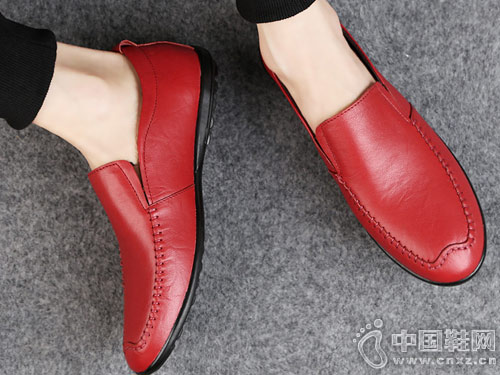 ΰɭ��Ь2018�¿�����ƤЬ