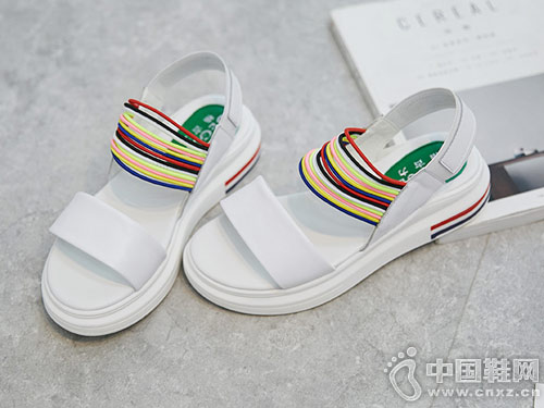 �����ŮЬ2018�¿�����Ь