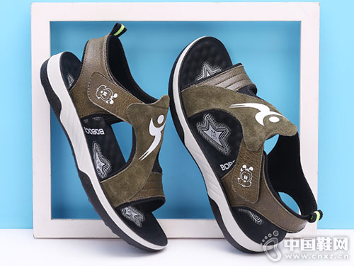 �Ͳ���ͯЬ2018�¿���ͯ��Ь