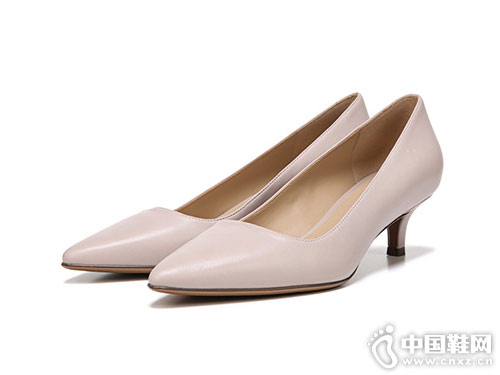 ��ȻnaturalizerŮЬ2018�¿Ь