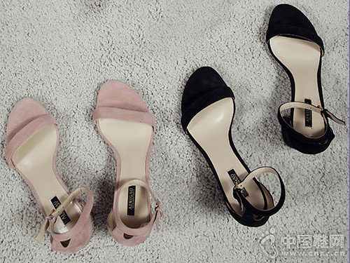 ���׸�ŮЬ2018�¿��и���Ь