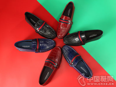 ����·��Ь2018�¿����ж���Ь