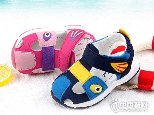 ��������ͯЬ2018�¿��ο���Ь