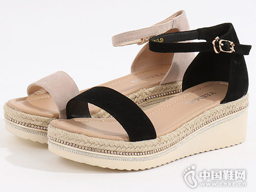 ��������ŮЬ2018�¿��¸���Ь