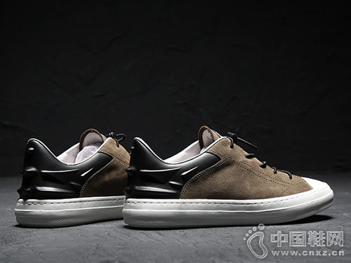 �����޴�����Ь2018�¿�����Ь